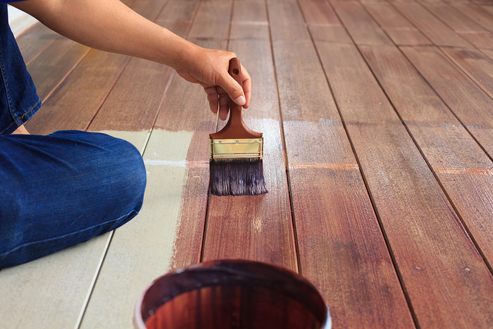 deck-fence-painting